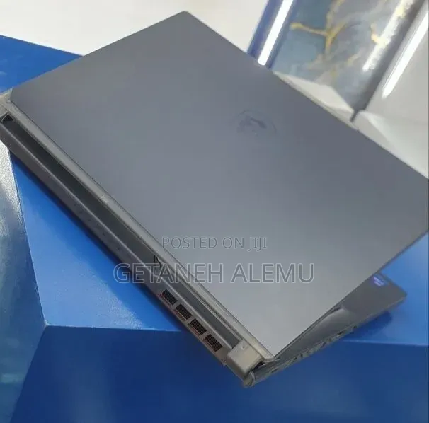 New Laptop MSI Cyborg 15 16GB Intel Core i7 SSD 512GB