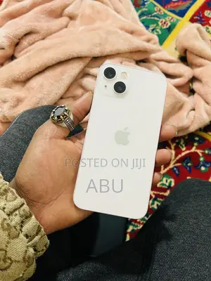 Apple iPhone 13 256 GB