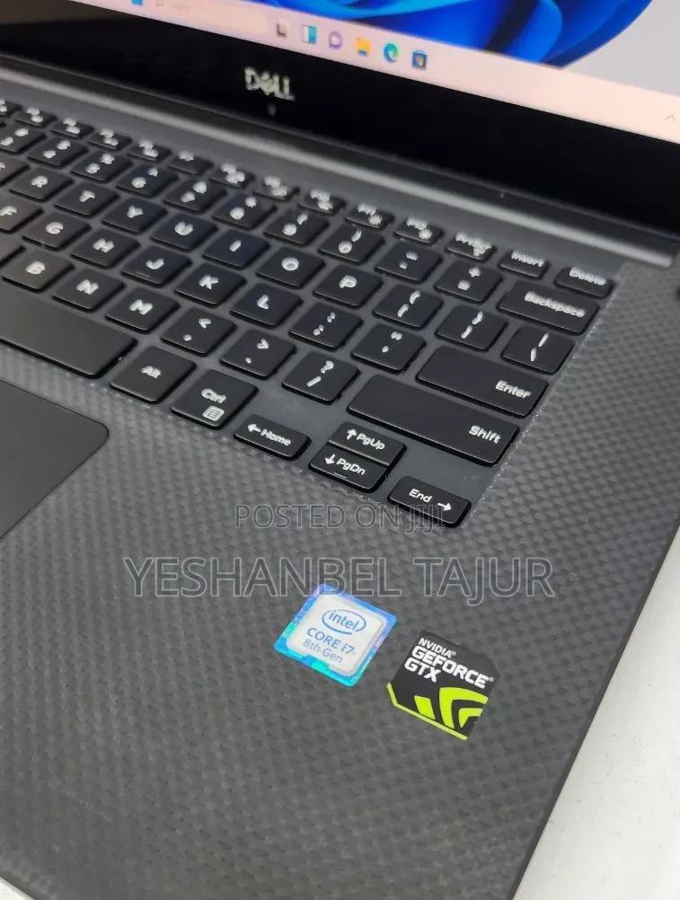 New Laptop Dell XPS 15 16GB Intel Core i7 SSD 512GB