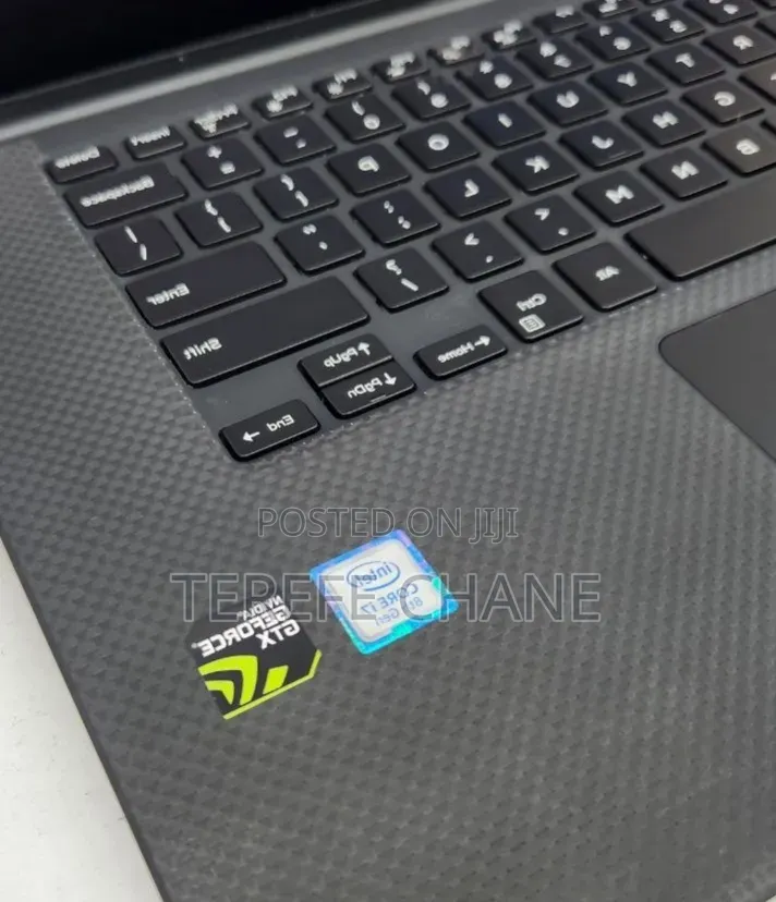 New Laptop Dell XPS 15 16GB Intel Core i7 SSD 512GB