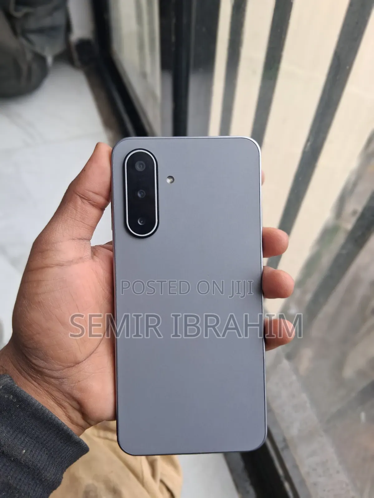 New Samsung Galaxy A17 5G 256 GB Gray