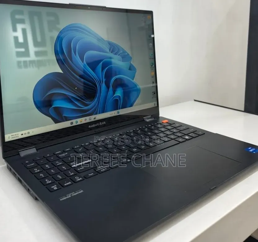 New Laptop Asus Vivobook 15 16GB Intel Core i7 SSD 512GB