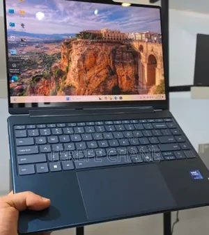 New Laptop Lenovo Yoga 9 16GB Intel Core Ultra 7 SSD 1T