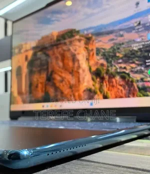 New Laptop Lenovo Yoga 9 16GB Intel Core Ultra 7 SSD 1T