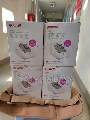 Blood Pressure Monitor旨李designed for Comfortable Accurate Placement