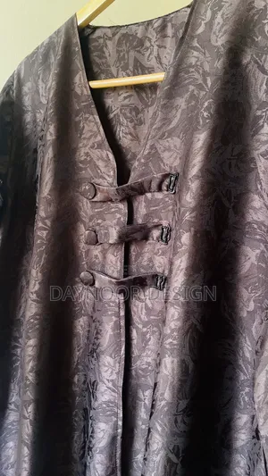 Browen Abaya