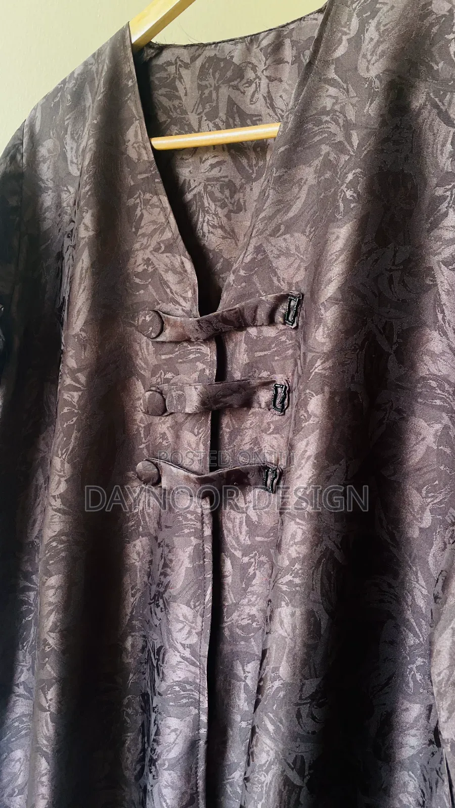 Browen Abaya