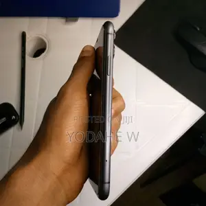 New Apple iPhone 11 128 GB Black