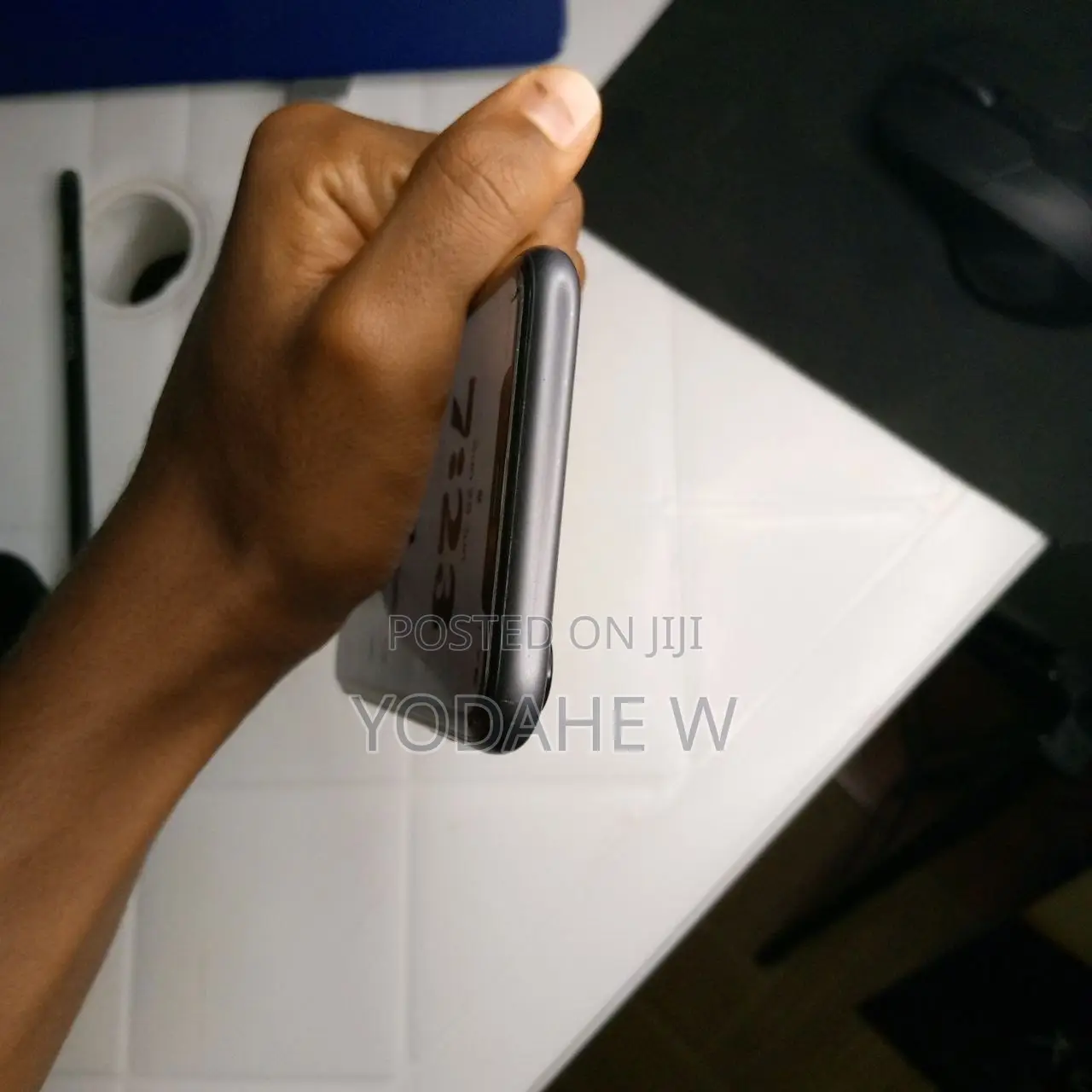 New Apple iPhone 11 128 GB Black