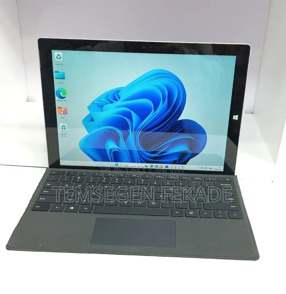 New Laptop Microsoft Surface Pro 3 8GB Intel Core i7 SSD 256GB
