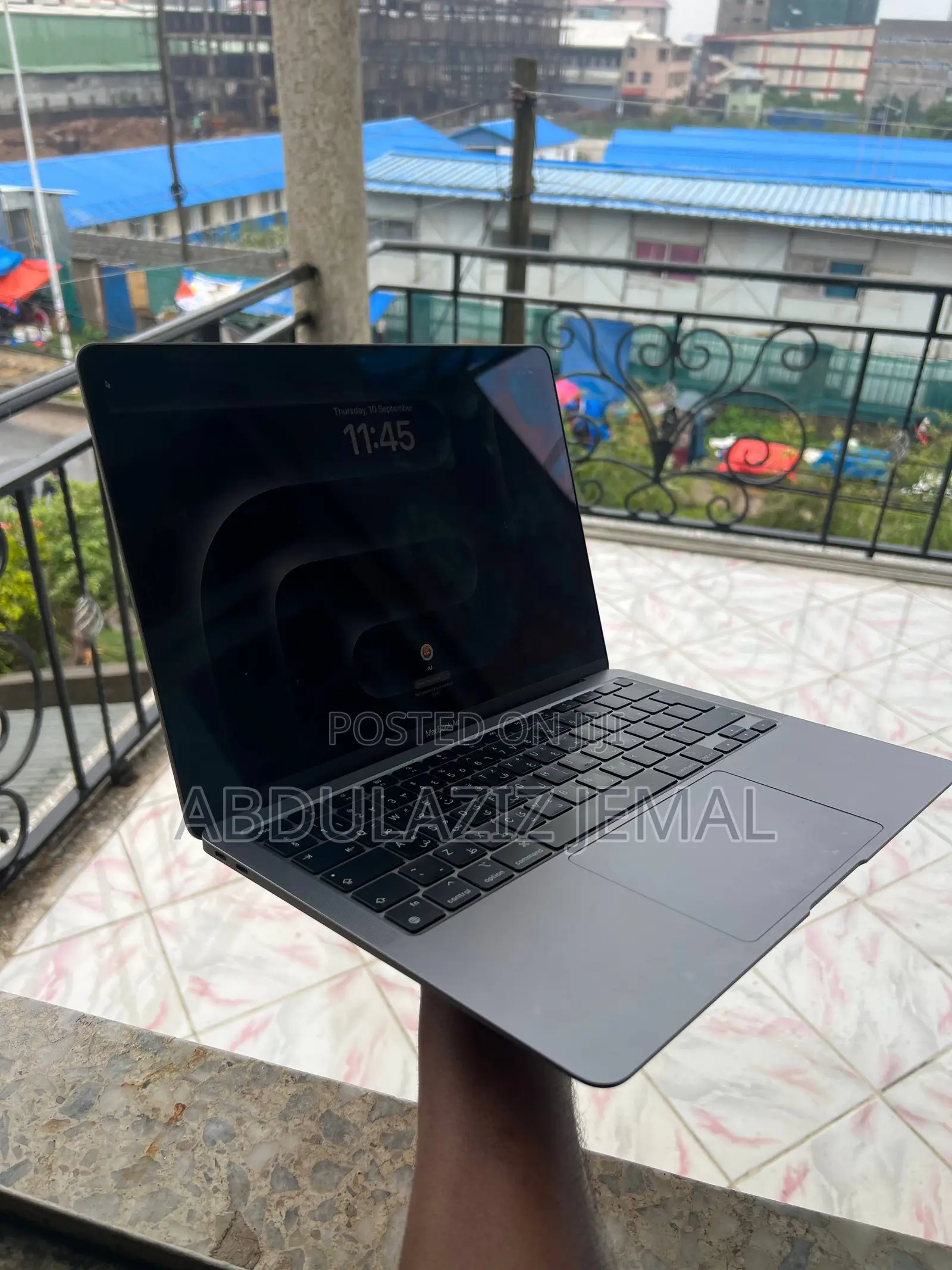New Laptop Apple MacBook Air 2020 M1 8GB Apple M1 SSD 256GB