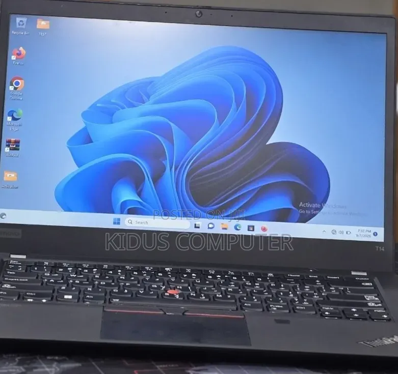 New Laptop Lenovo ThinkPad T14 16GB Intel Core i7 SSD 512GB