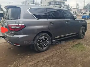 Nissan Patrol 2023 Gray