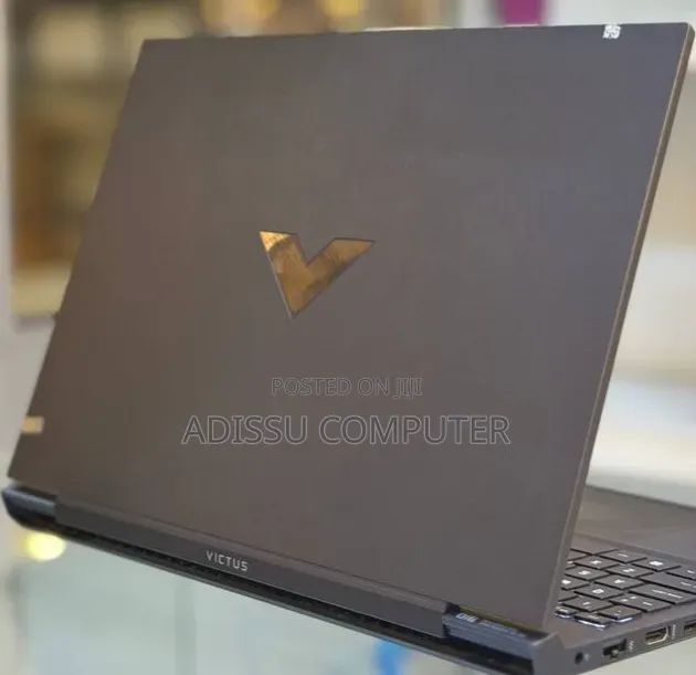 New Laptop HP Victus 16 16GB Intel Core i7 SSD 512GB