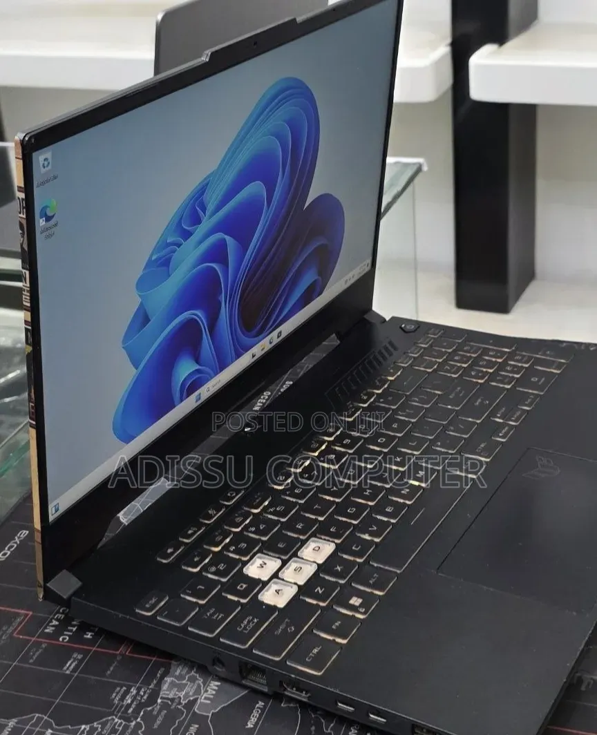 New Laptop Asus ROG Strix G15 16GB Intel Core i7 SSD 512GB