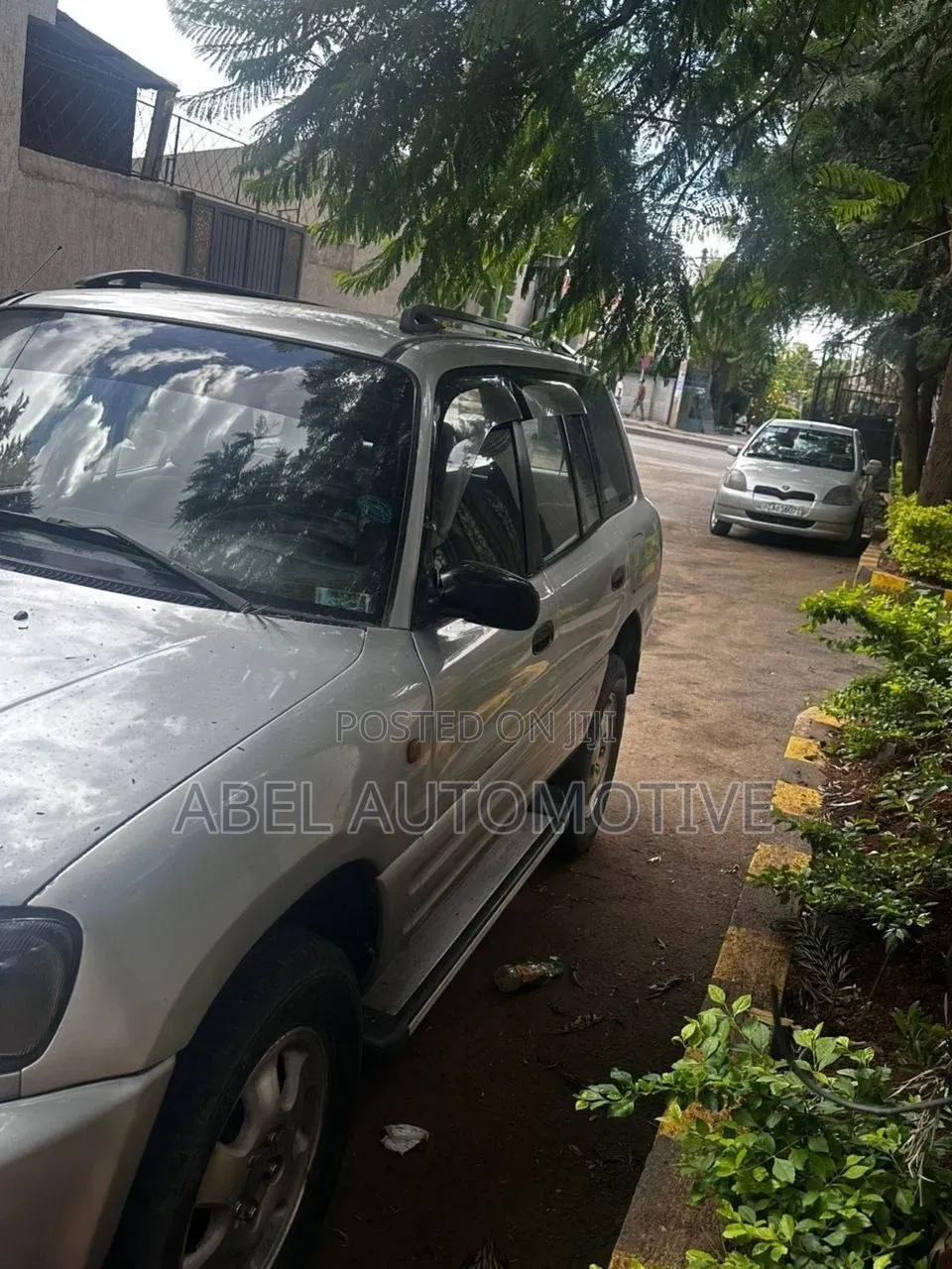 Toyota RAV4 1997 Silver