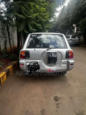 Toyota RAV4 1997 Silver