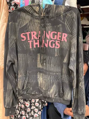 Stranger ሁዲ