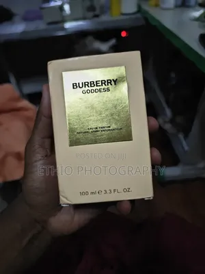 Burberry Goddess Eau De Parfum