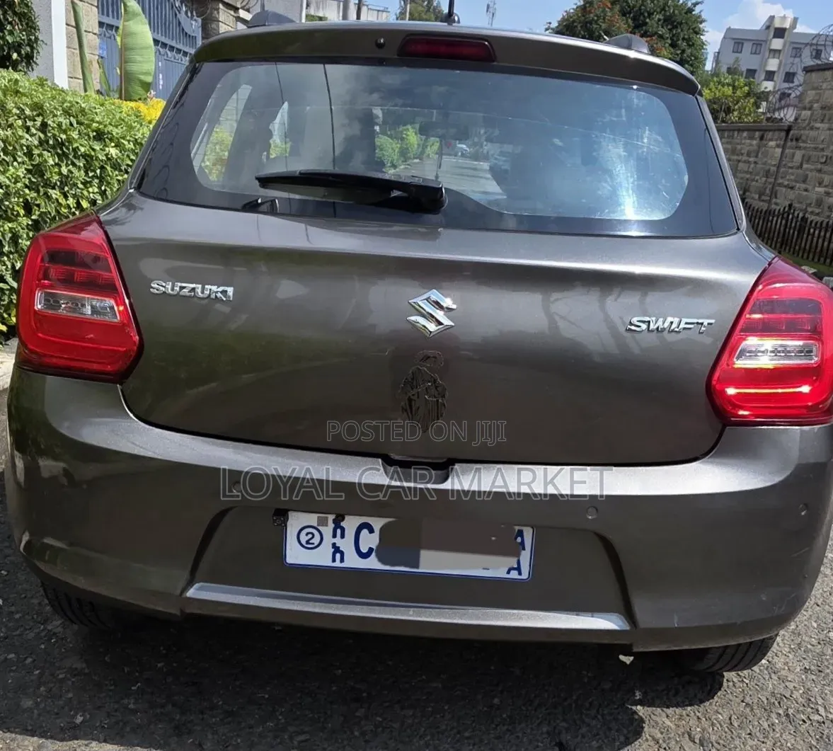 Suzuki Swift 2021 Gray