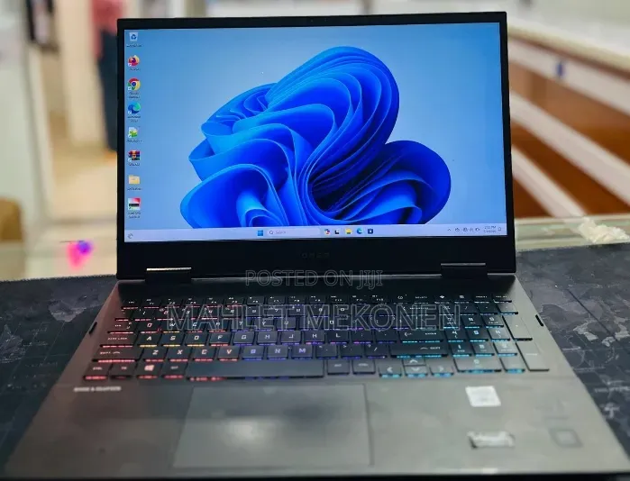 New Laptop HP Omen 15 16GB Intel Core i7 SSD 512GB