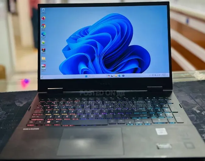 New Laptop HP Omen 15 16GB Intel Core i7 SSD 512GB