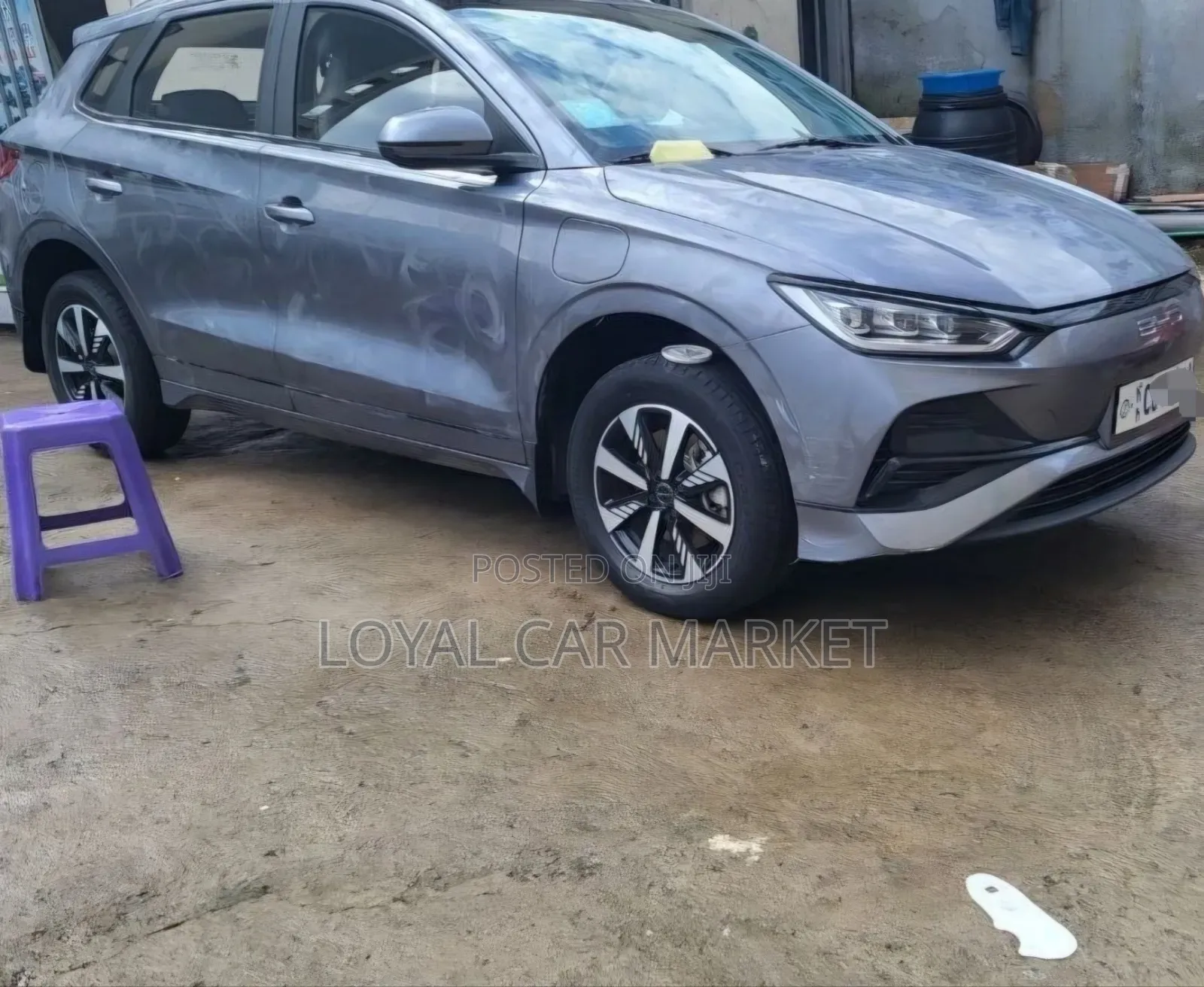BYD E2 43 kWh 94 hp FWD 2025 Gray
