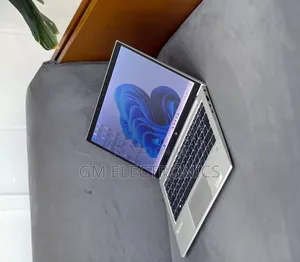 New Laptop HP EliteBook 830 G8 8GB Intel Core i5 SSD 512GB