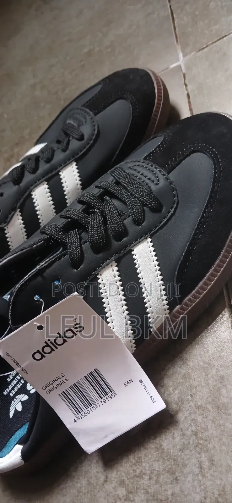 Women Adidas Samba Shoes