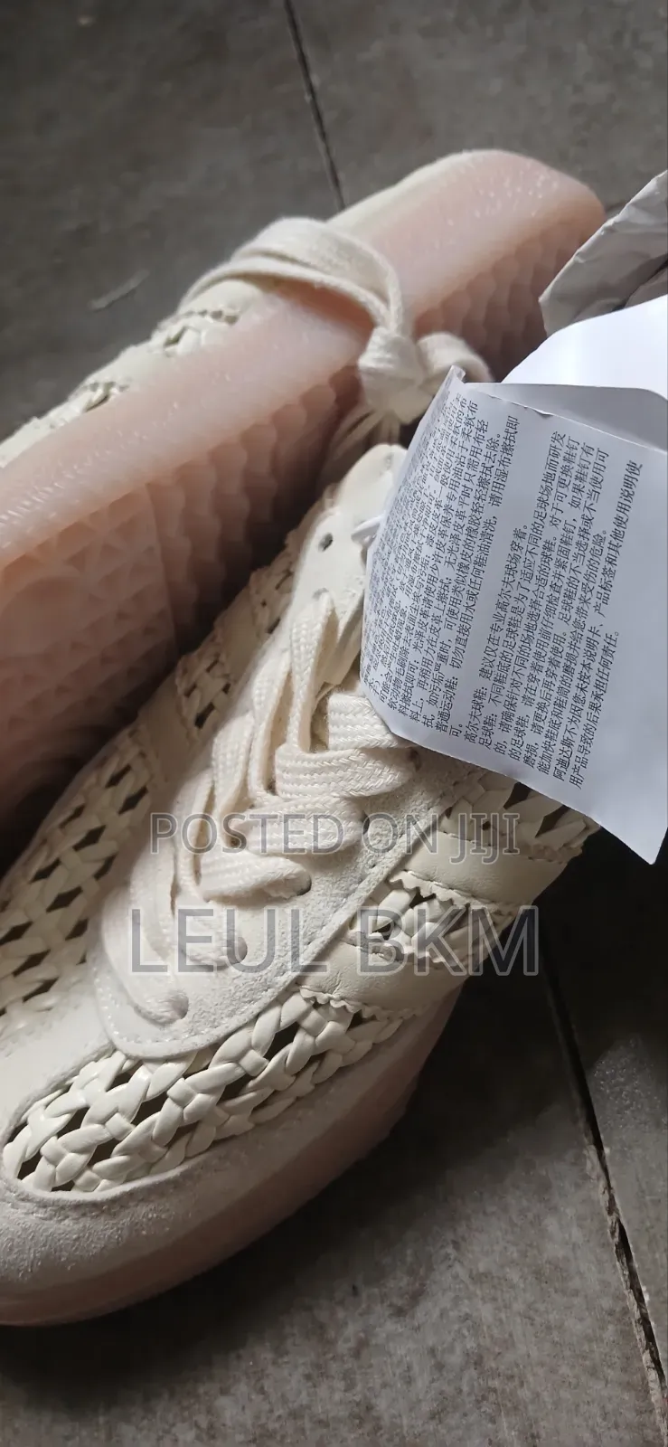 Women Adidas Samba Shoes
