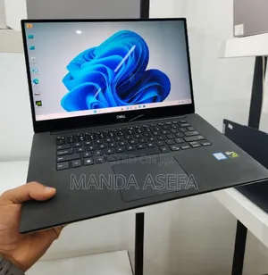 New Laptop Dell XPS 15 16GB Intel Core i7 SSD 512GB
