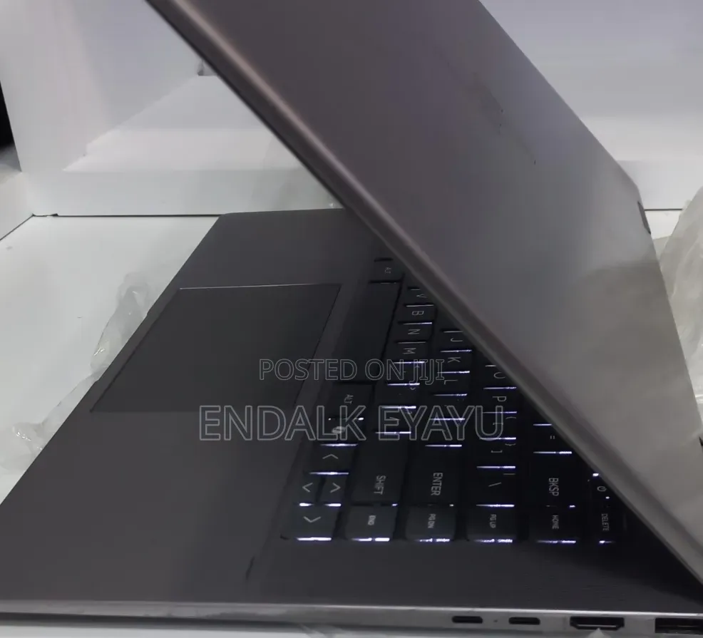 New Laptop HP Envy x360 16GB Intel Core Ultra 7 SSD 512GB