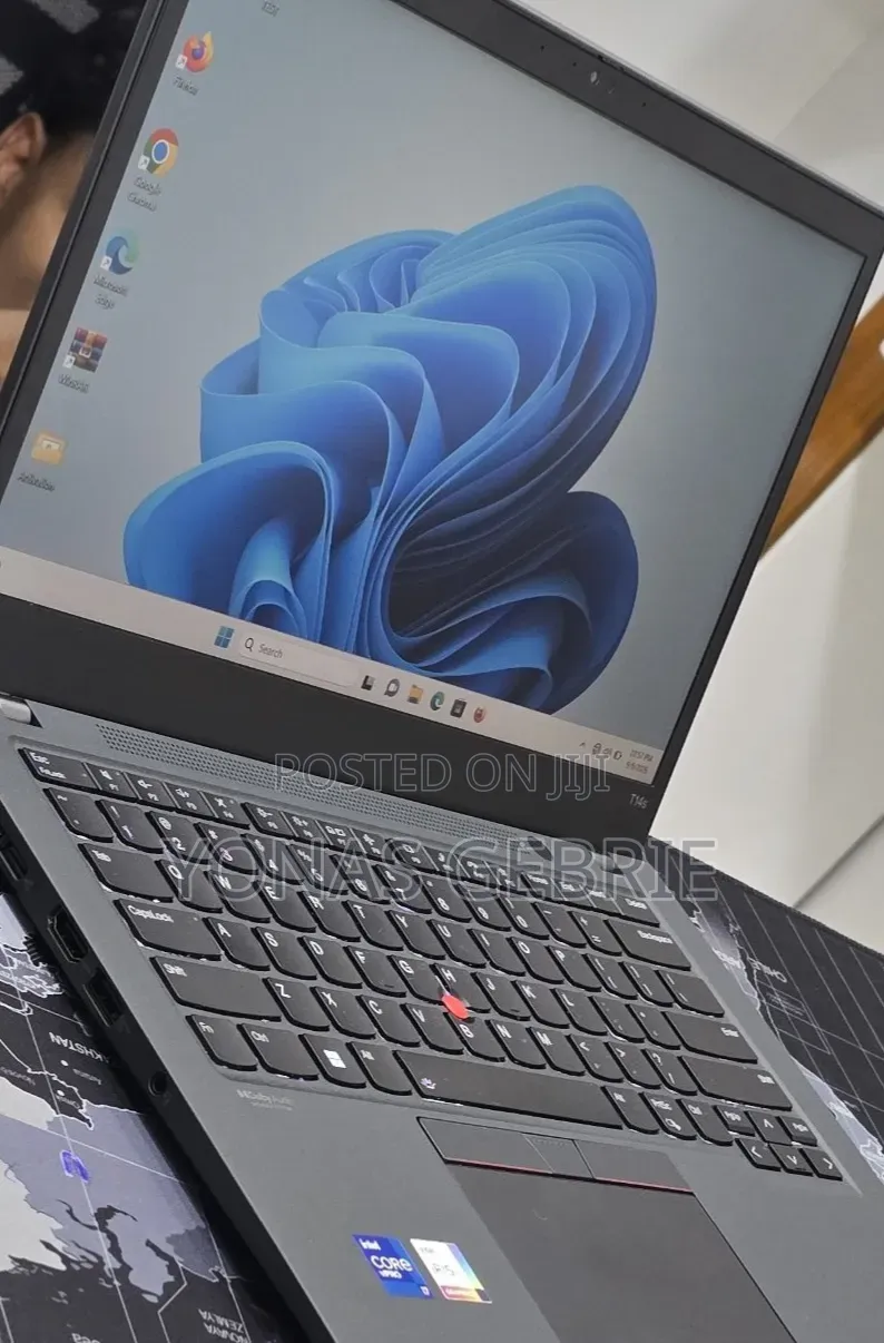 New Laptop Lenovo ThinkPad T14 32GB Intel Core i7 SSD 512GB