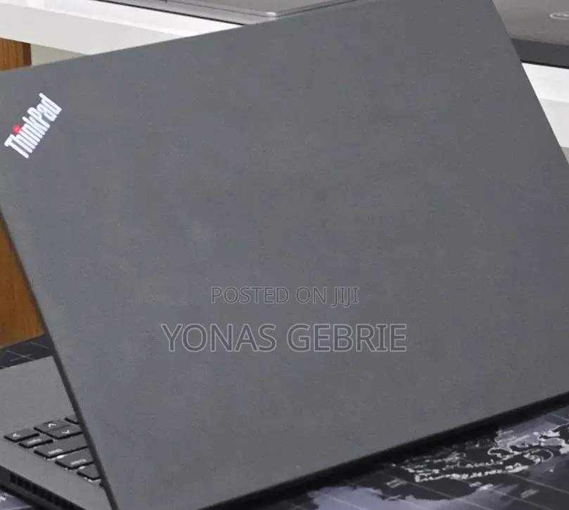 New Laptop Lenovo ThinkPad T14 32GB Intel Core i7 SSD 512GB