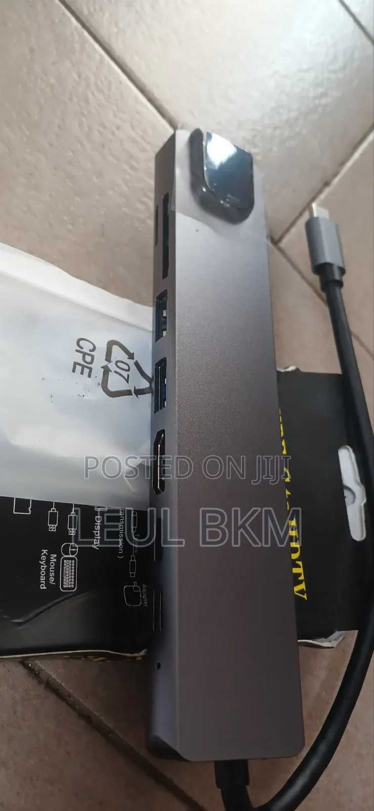 TYPE-C to HDTV 8 in 1 - RJ45 + TF/SD + HDTV + USB*2 + TYPE-C + PD