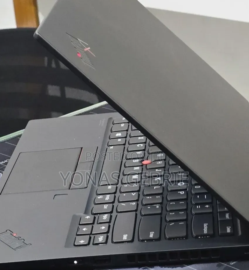 New Laptop Lenovo ThinkPad X1 Carbon 16GB Intel Core i7 SSD 512GB