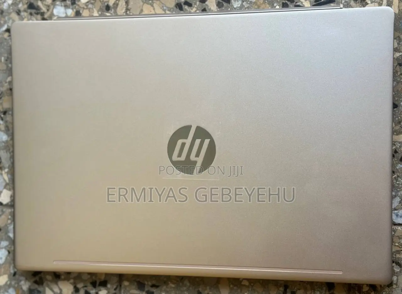 New Laptop HP Pavilion 14 8GB Intel Core i5 SSHD (Hybrid) 512GB