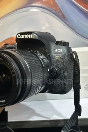 Canon Canon 77d