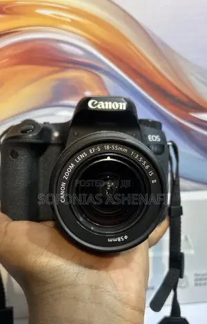 Canon Canon 77d