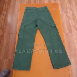 Cargo Jeans
