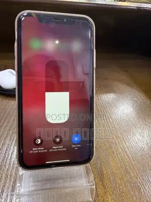 Apple iPhone XR 128 GB Red