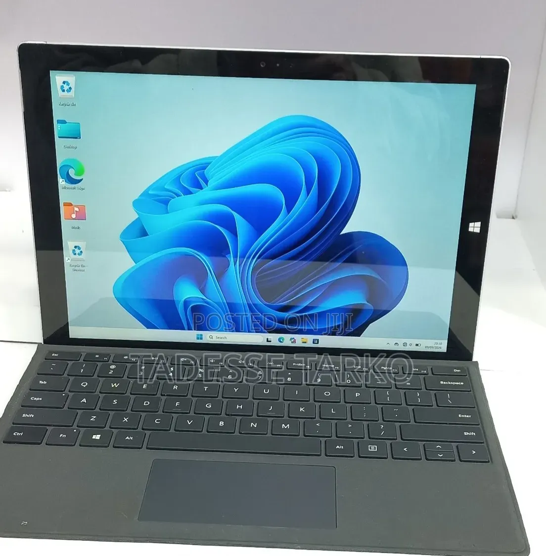 New Laptop Microsoft Surface Pro 3 8GB Intel Core i7 SSD 256GB