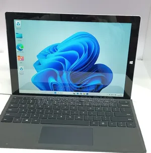 New Laptop Microsoft Surface Pro 3 8GB Intel Core i7 SSD 256GB