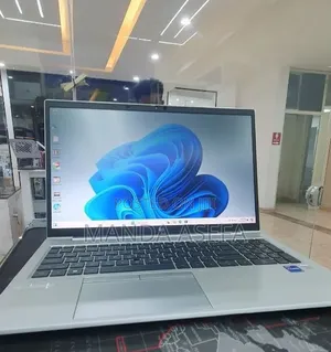 New Laptop HP EliteBook 850 G8 16GB Intel Core i5 SSD 512GB
