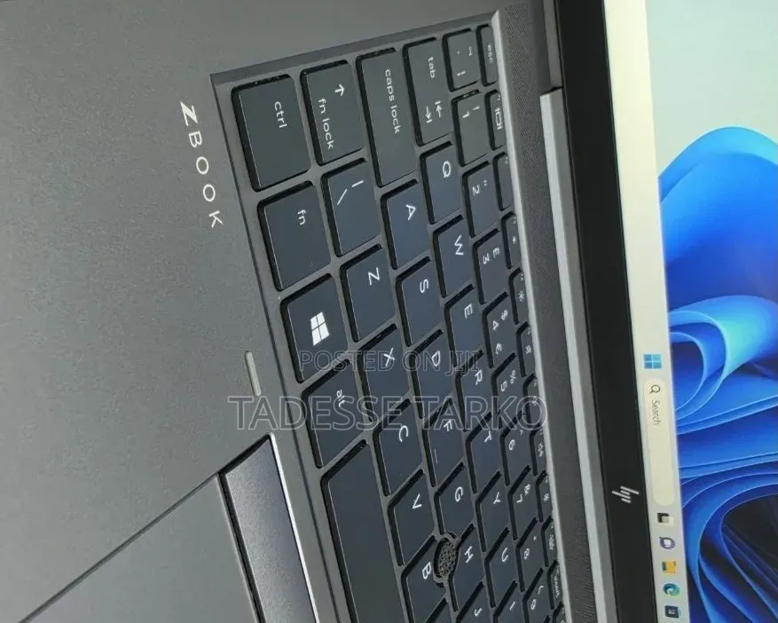 New Laptop HP 16GB Intel Core i7 SSD 512GB