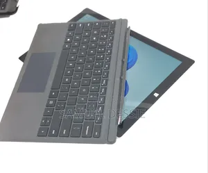 New Laptop Microsoft Surface Pro 3 8GB Intel Core i7 SSD 256GB