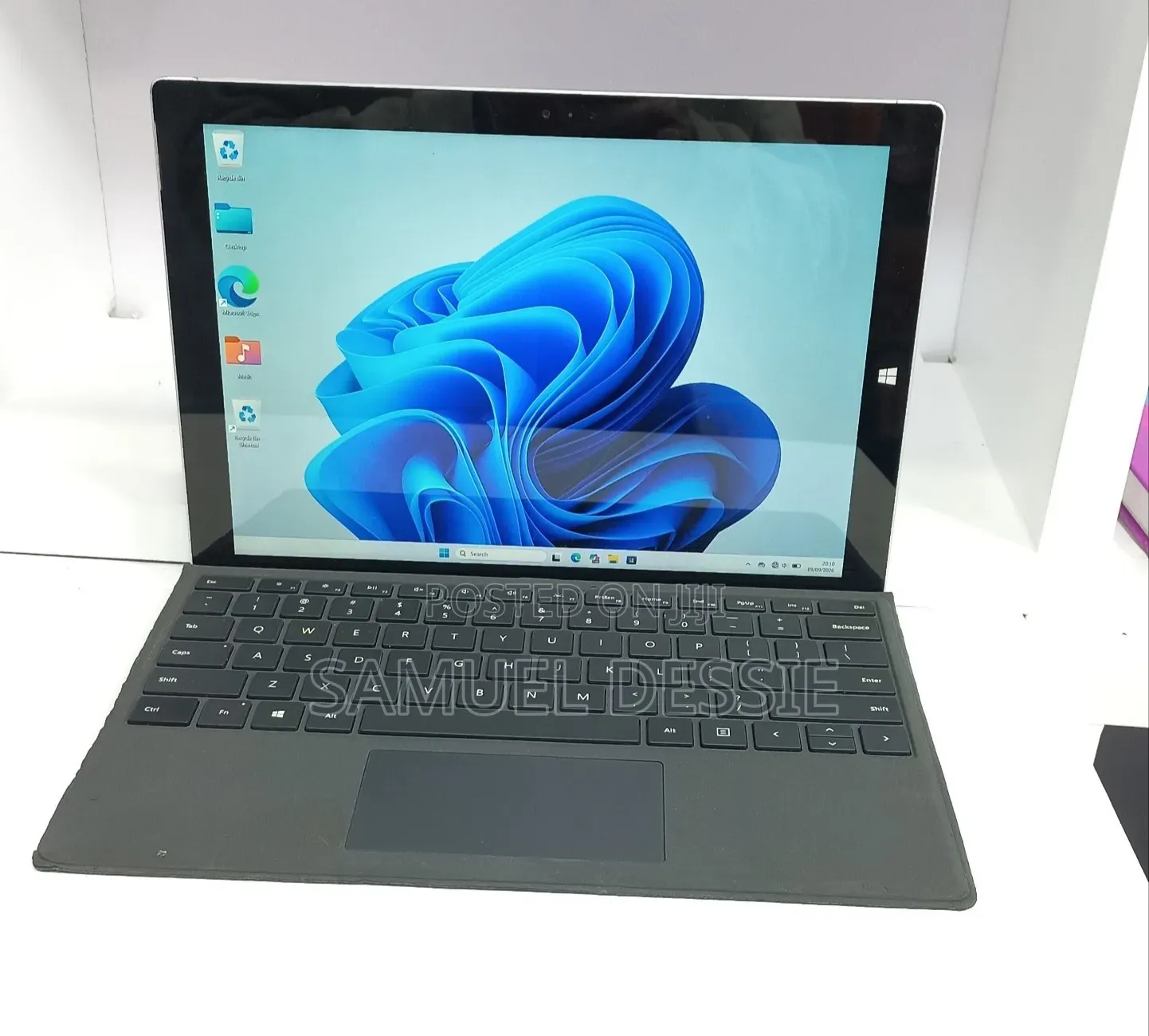 New Laptop Microsoft Surface Pro 3 8GB Intel Core i7 SSD 256GB