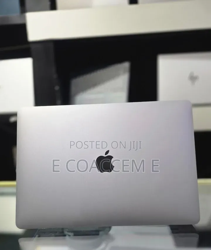 New Laptop Apple MacBook 16GB SSD 1T