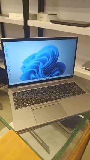 New Laptop HP ZBook Power G7 16GB Intel Core i7 SSD 512GB