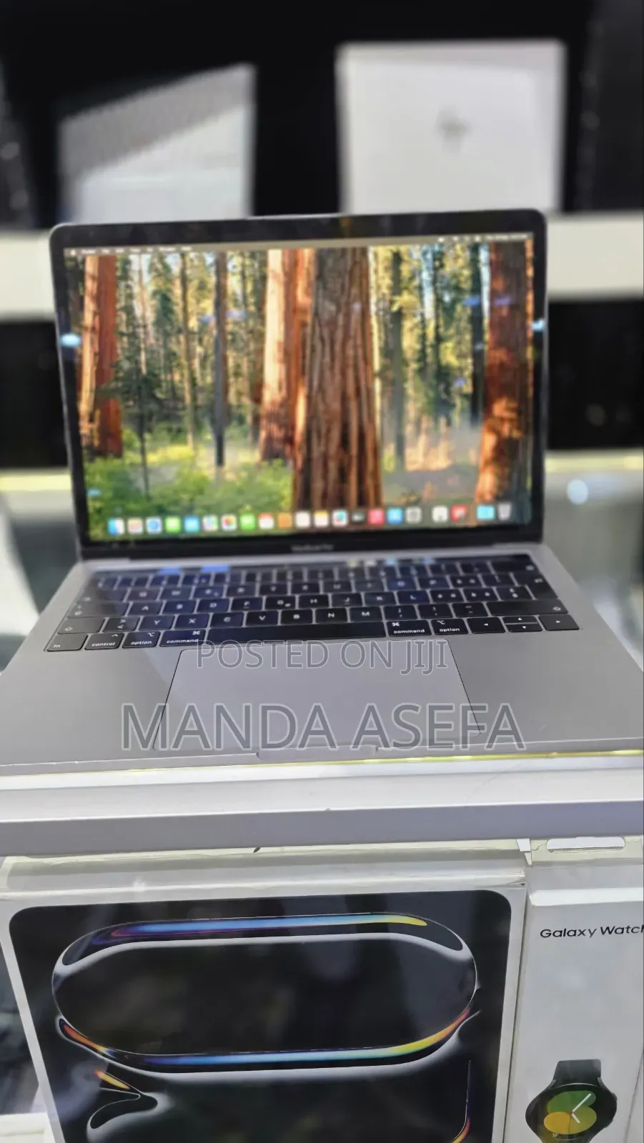 New Laptop Apple MacBook Air 2019 8GB Intel Core i5 SSD 128GB